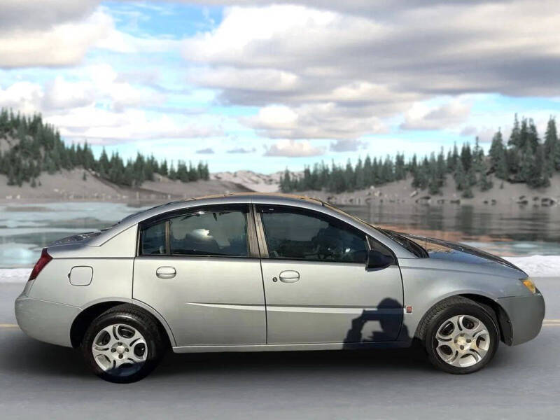 2004 Saturn Ion 2