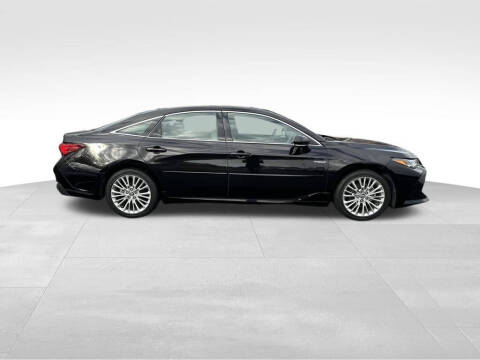 2020 Toyota Avalon Hybrid Limited