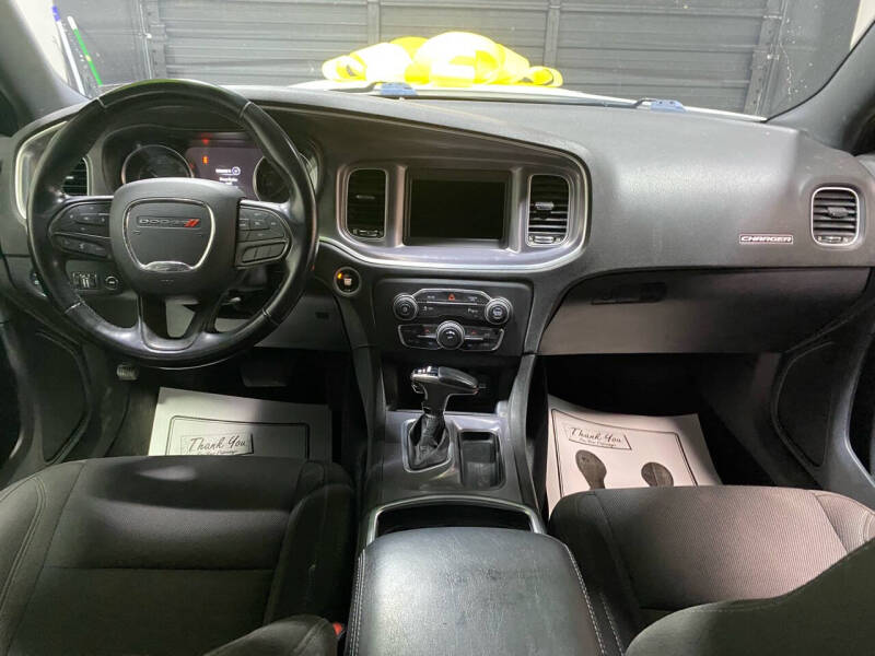 2020 Dodge Charger SXT