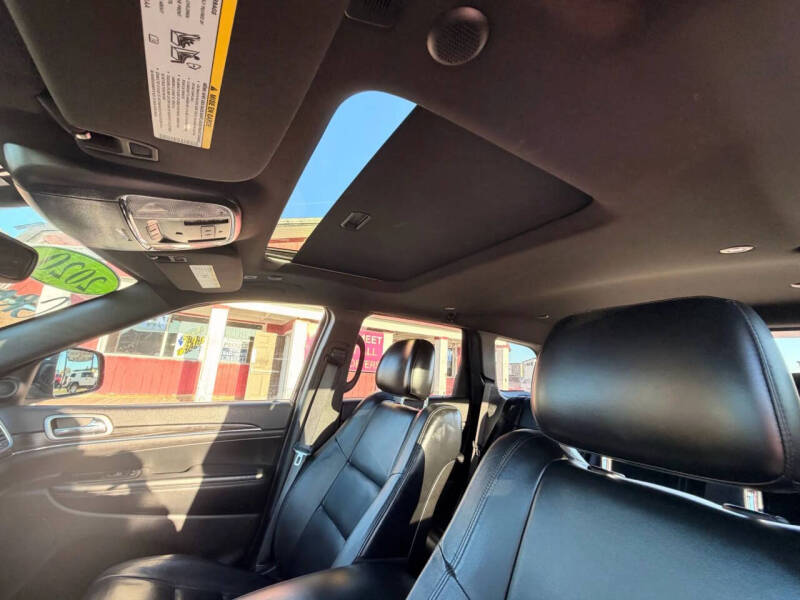 2020 Jeep Grand Cherokee