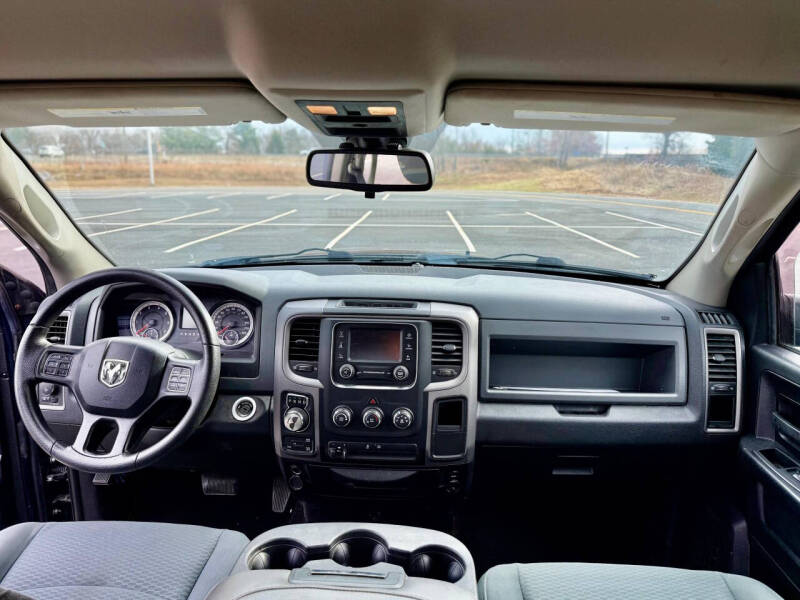 2016 RAM 1500 Express