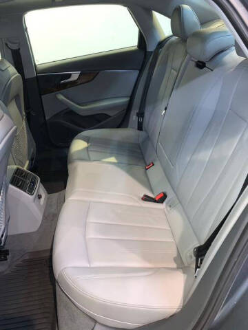 2019 Audi A4 quattro Premium 45 TFSI