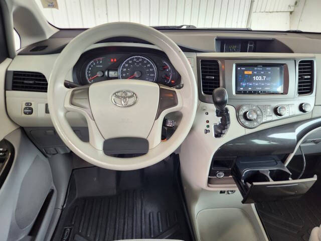 2011 Toyota Sienna