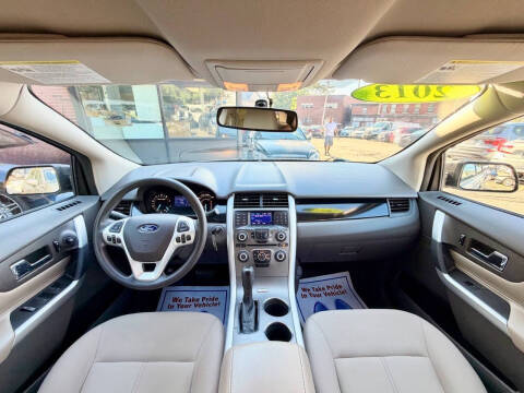 2013 Ford Edge SE