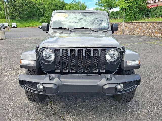 2023 Jeep Gladiator Willys
