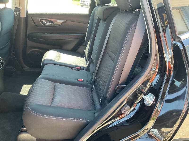 2018 Nissan Rogue S