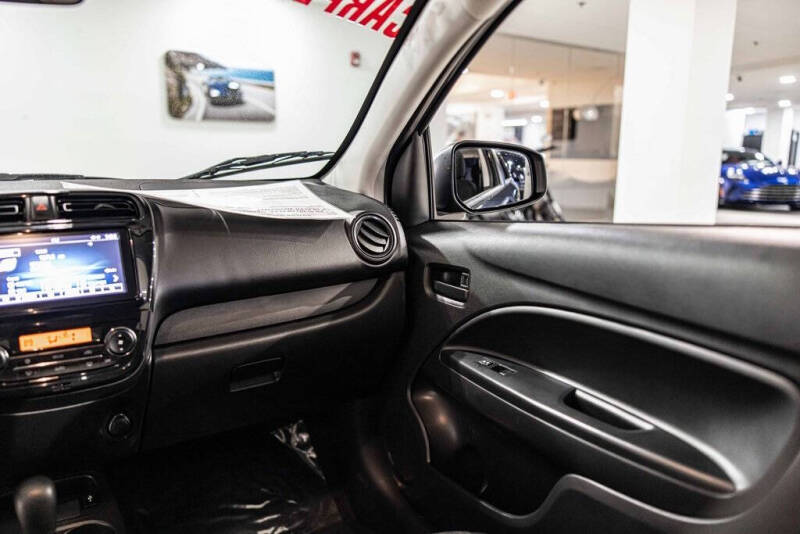 2024 Mitsubishi Mirage ES