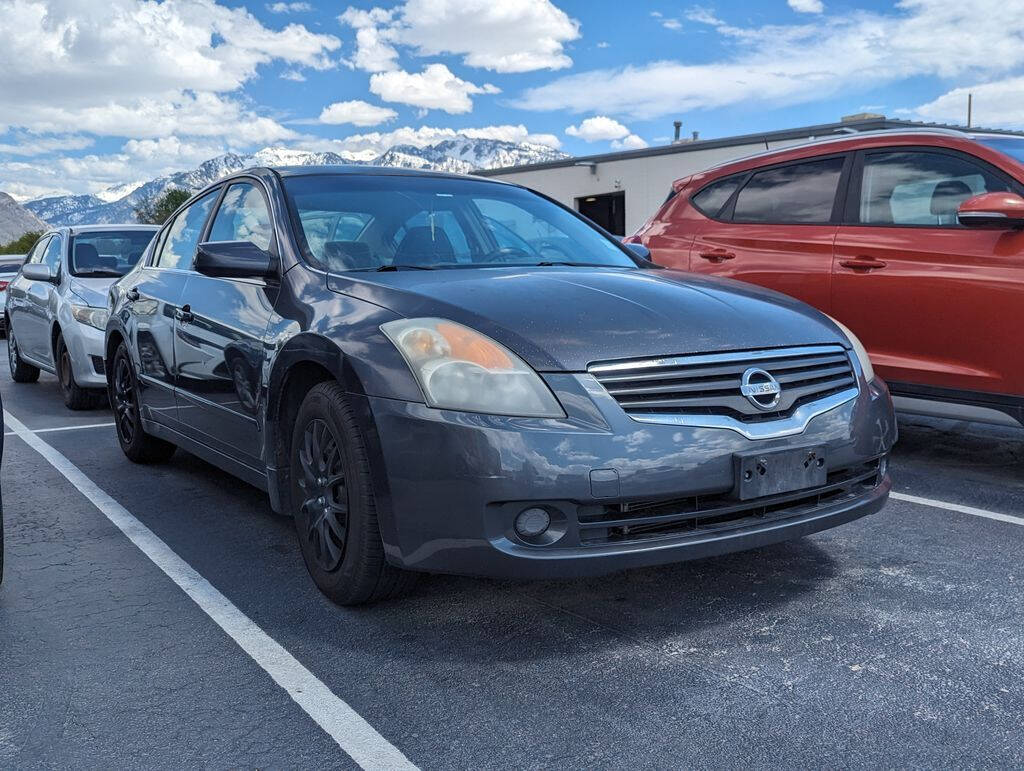 2009 Nissan Altima for sale at Axio Auto Boise in Boise, ID