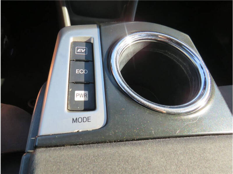 2014 Toyota Prius v