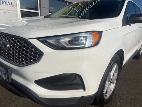 2023 Ford Edge SE