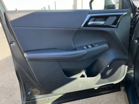 2025 Mitsubishi Outlander PHEV SE