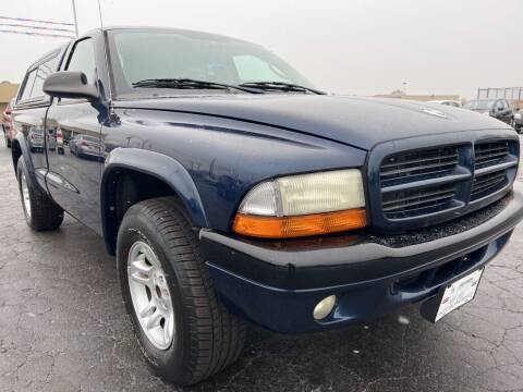 2003 Dodge Dakota for sale at VIP Auto Sales & Service in Franklin OH