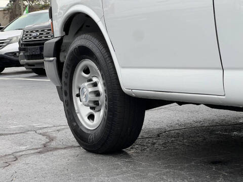 2019 Chevrolet Express 2500