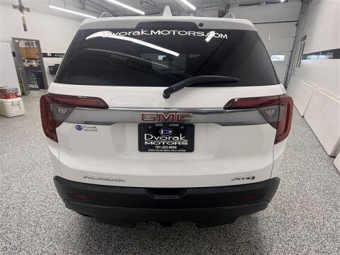 2022 GMC Acadia AT4