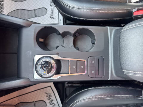 2021 Ford Escape SEL