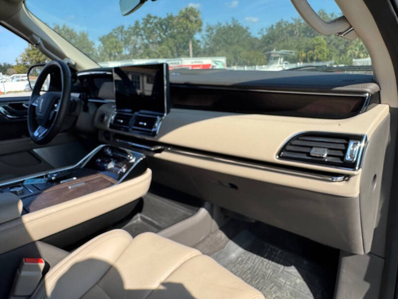 2024 Lincoln Navigator Reserve