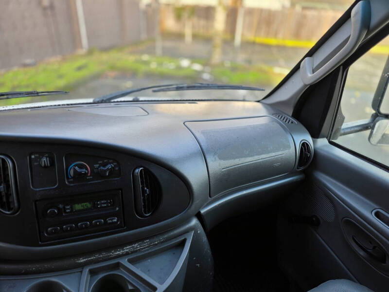 2007 Ford E-Series E-450 SD