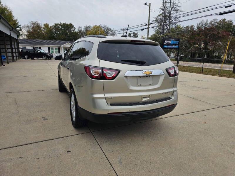 2016 Chevrolet Traverse LT