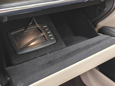 2018 Lincoln Continental Select