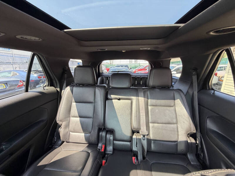 2015 Ford Explorer Sport