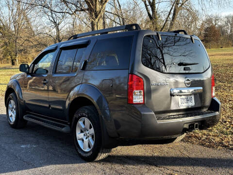 2011 Nissan Pathfinder SV