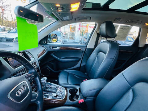 2017 Audi Q5 2.0T quattro Premium Plus