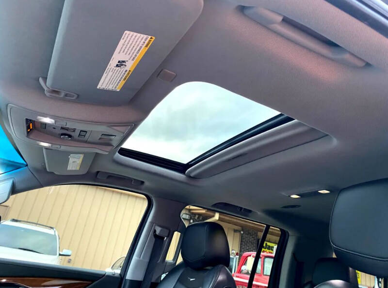 2018 Cadillac Escalade ESV Luxury