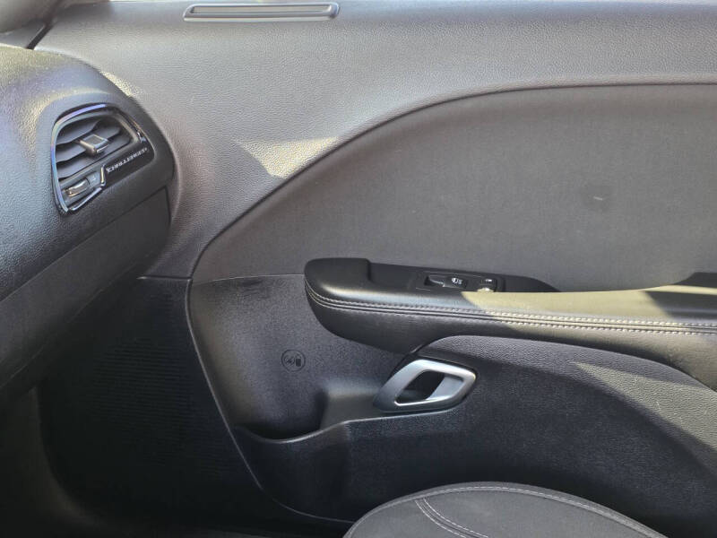 2017 Dodge Challenger