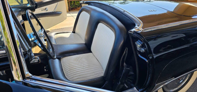 1955 Ford Thunderbird