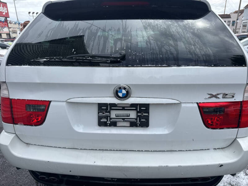 2000 BMW X5 4.4i