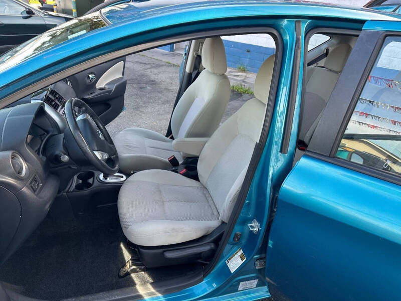 2015 Nissan Versa Note SV