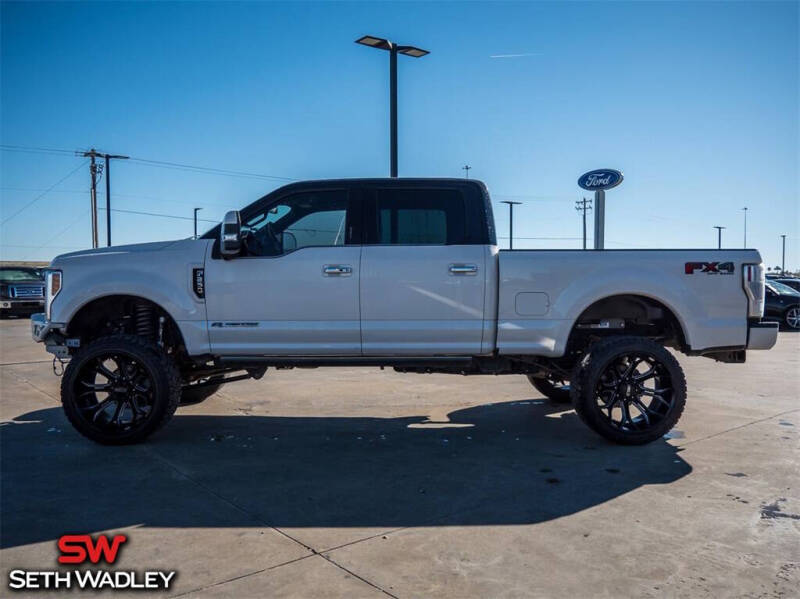 2019 Ford F-250 Super Duty Platinum photo 8