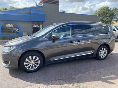2019 Chrysler Pacifica Touring L