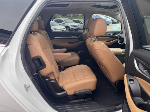 2020 Buick Enclave Essence