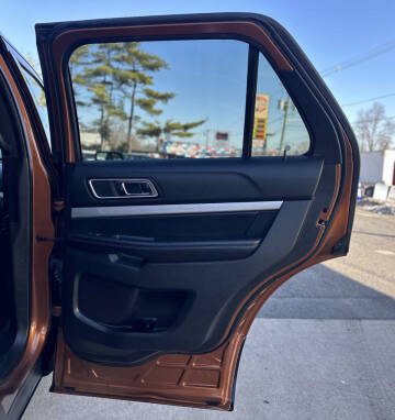 2017 Ford Explorer XLT