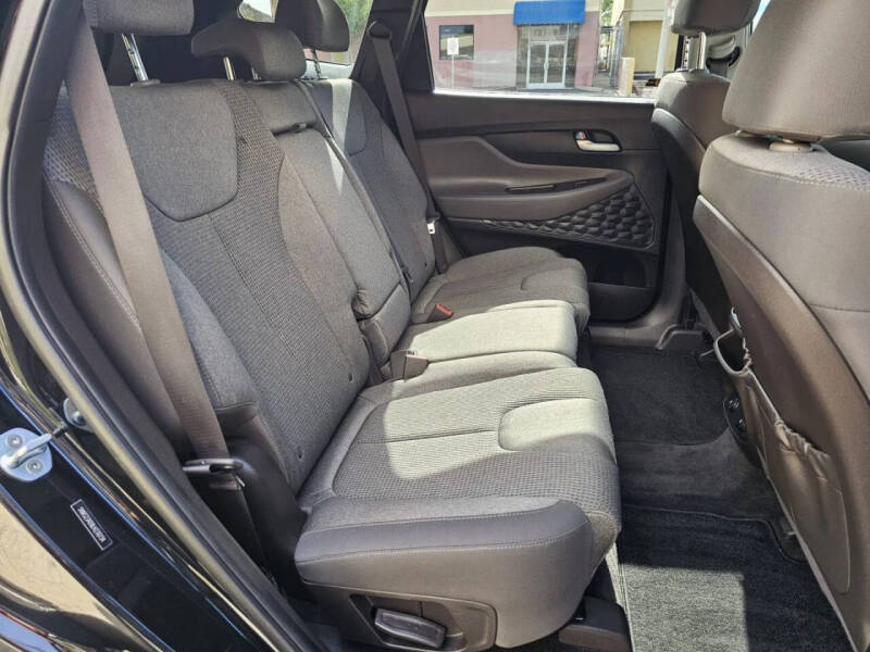 2020 Hyundai Santa Fe SE