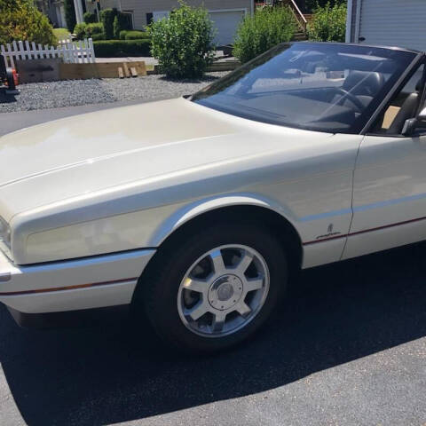 1990 Cadillac Allante for sale at CARuso Classics Cars in Tampa, FL