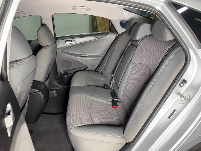 2011 Hyundai Sonata GLS