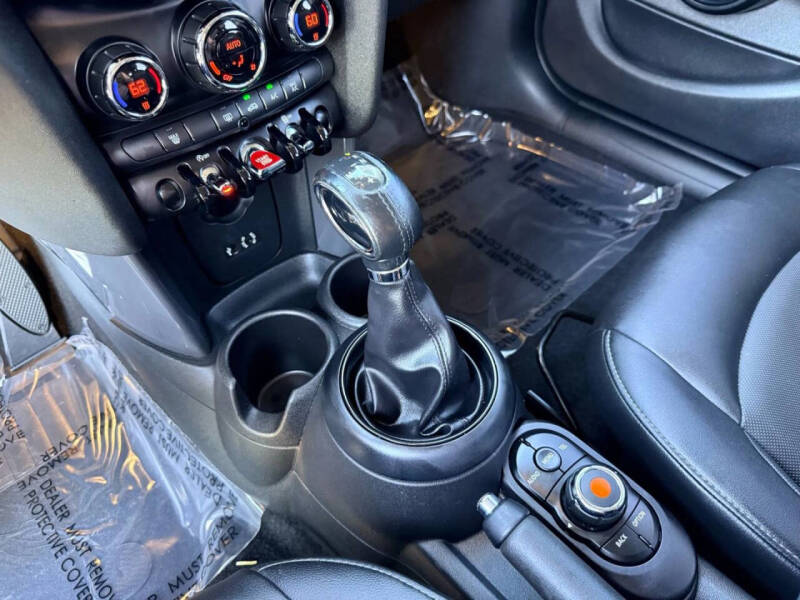 2018 MINI Hardtop 4 Door Cooper