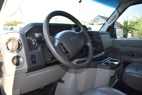 2010 Ford E-Series E-250