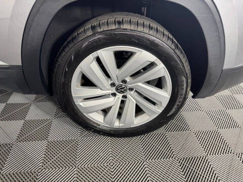 2022 Volkswagen Atlas Cross Sport V6 SE