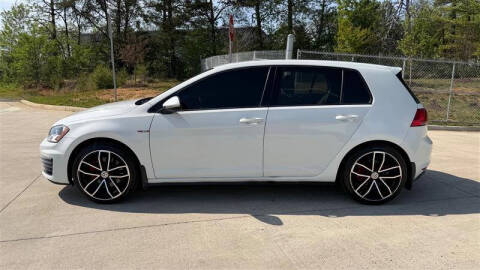 2016 Volkswagen Golf GTI S