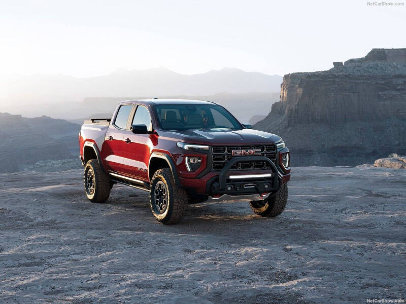 2026 GMC Canyon Elevation