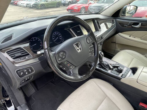 2014 Hyundai Equus Signature