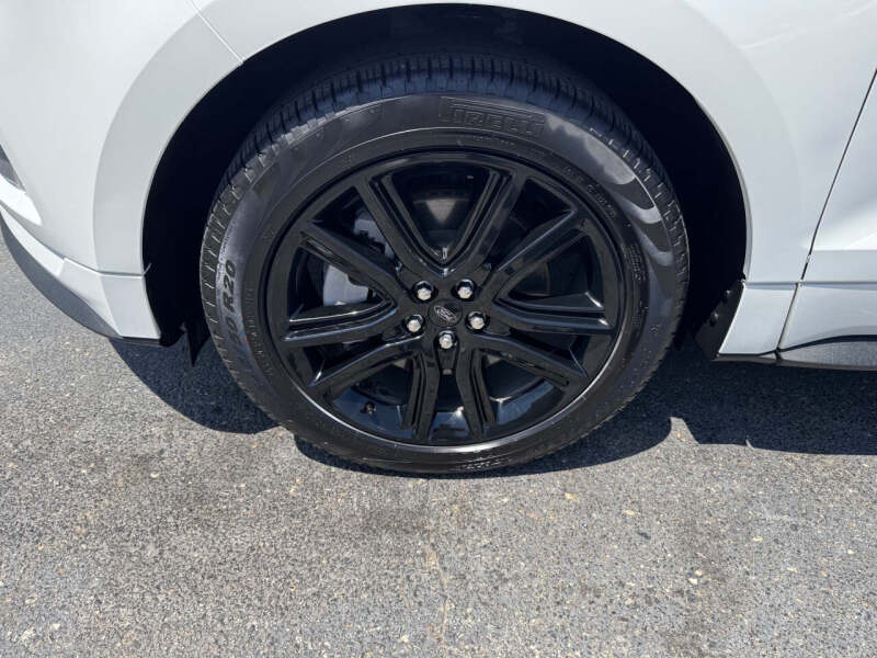 2024 Ford Edge ST-Line