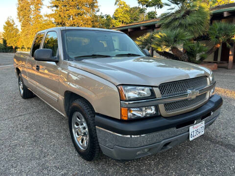 2005 Chevrolet Silverado 1500 LS