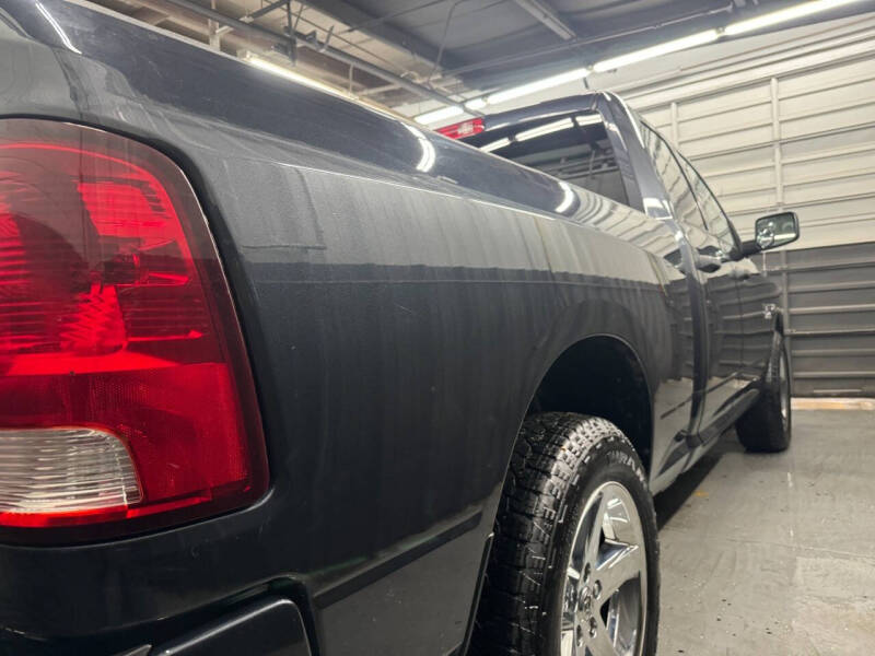 2017 RAM 1500 Express