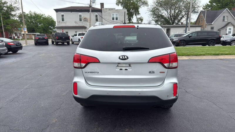 2015 Kia Sorento LX