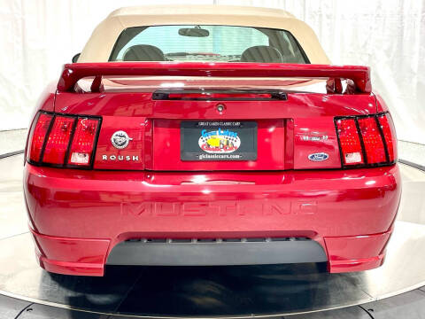 2004 Ford Mustang GT Deluxe