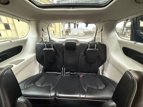 2017 Chrysler Pacifica Limited